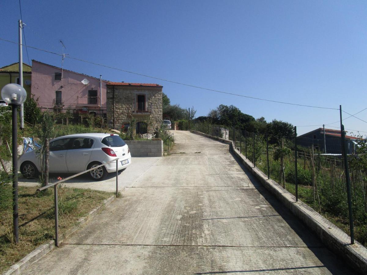 Alla Contrada Degli Asinelli Colle d'Anchise Exterior foto